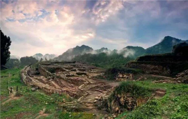 世界遺產(chǎn)老司城、不二門、猛洞河漂流2日游
