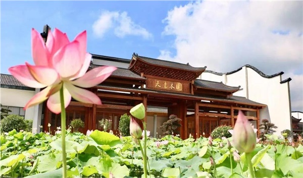清溪村、天意木國(guó)景區(qū)、明清古巷、市博物館、胡林翼故居二日游