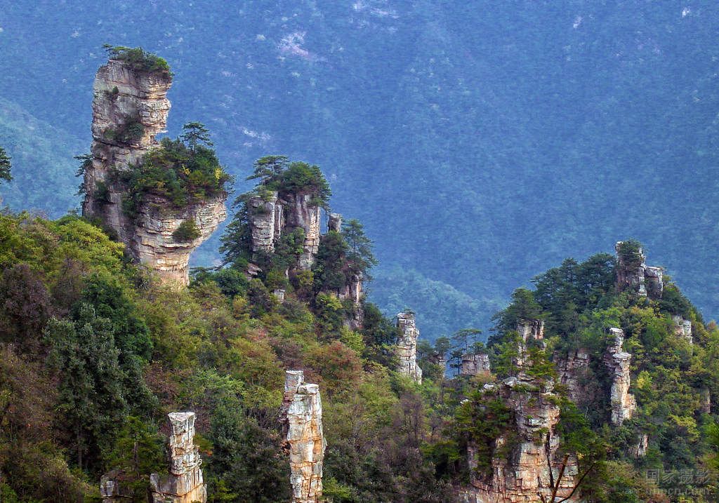 E1線：玻璃橋、袁家界、天子山、金鞭溪、天門山、夯吾苗寨、鳳凰古城湘西“精華之旅”品質(zhì)純玩4晚5日游