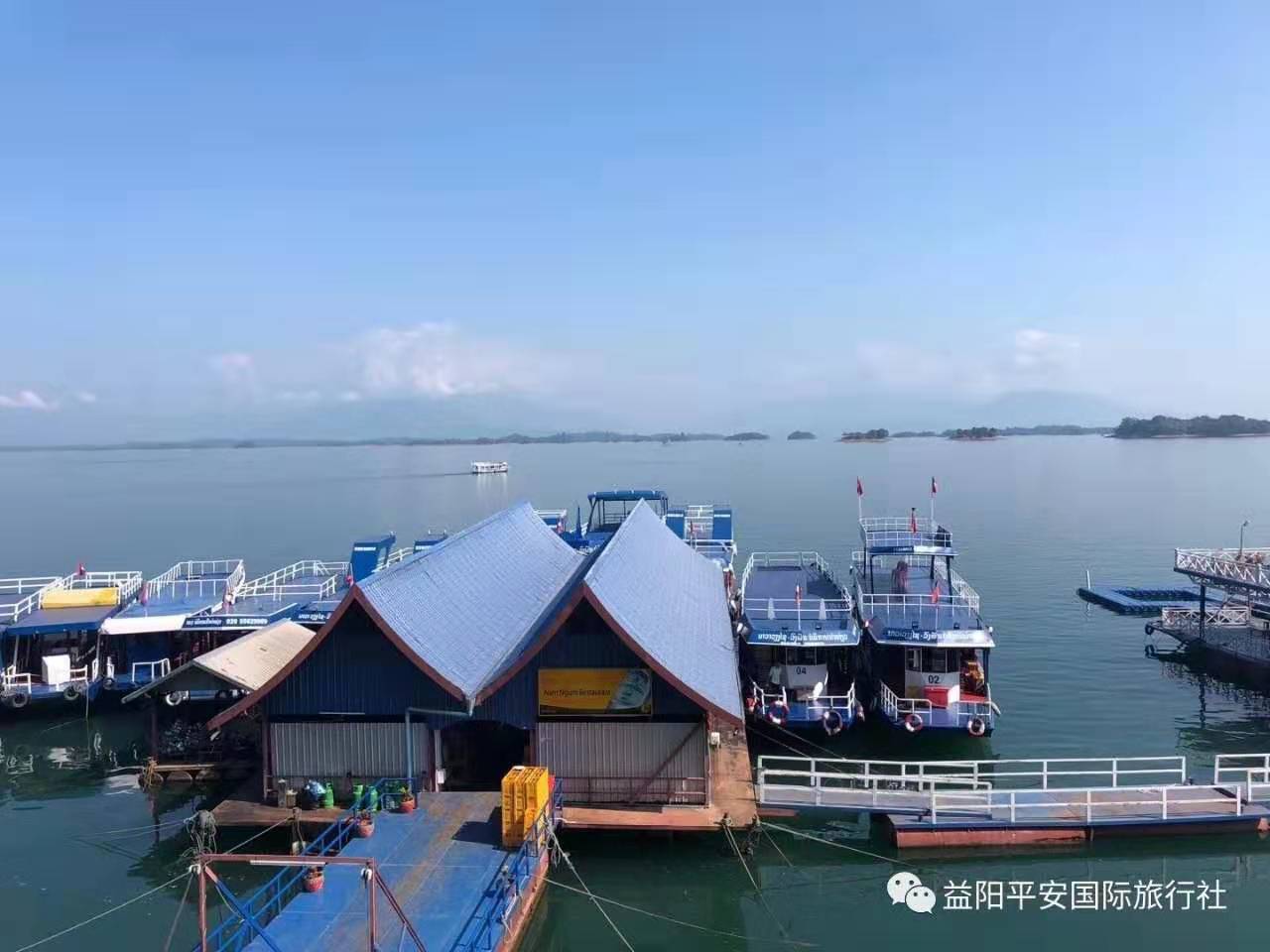 老撾?萬象、萬榮、瑯勃拉邦雙飛六日游