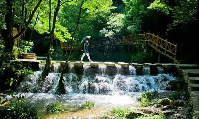 湖北古隆中、唐城、香水河、襄陽古城